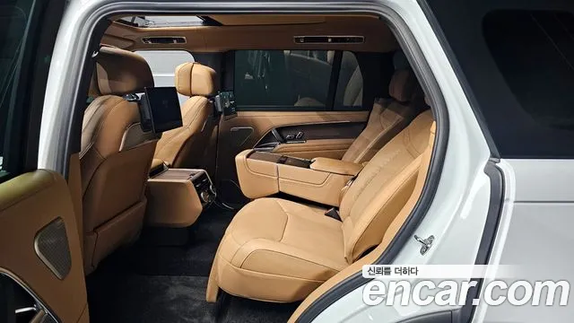 Land Rover Range Rover 2025 — фото 12