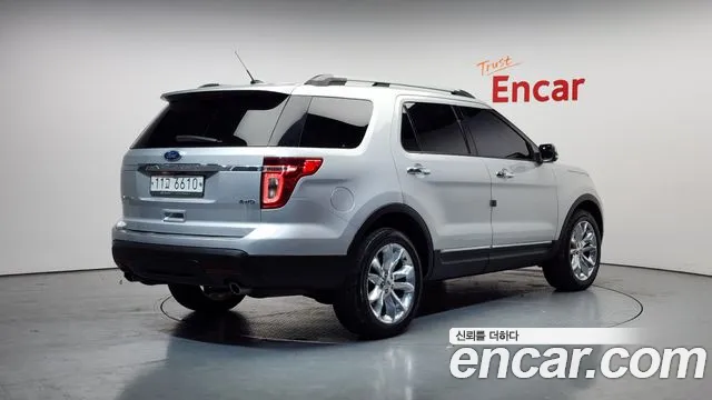 Ford Explorer 2015 — фото 2