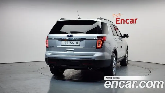 Ford Explorer 2015 — фото 4