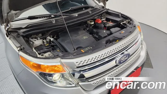 Ford Explorer 2015 — фото 6