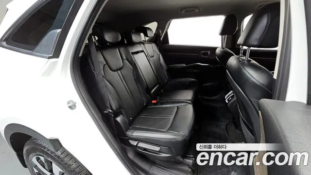 Kia Sorento 2021 — фото 12