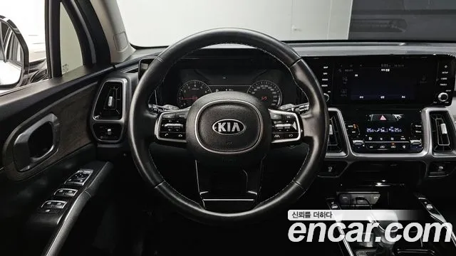 Kia Sorento 2021 — фото 13
