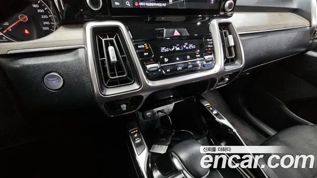 Kia Sorento 2021 — фото 15