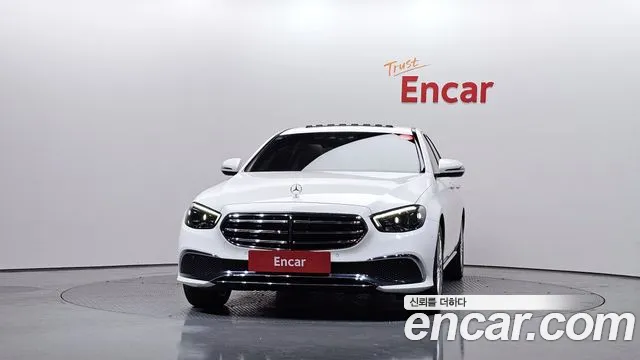 Mercedes-Benz E-Class 2021 — фото 3