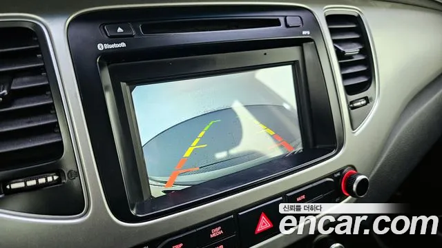 Kia Carens 2018 — фото 14