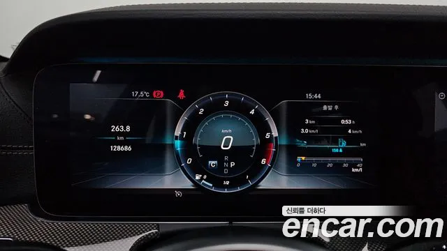 Mercedes-Benz CLS-Class 2019 — фото 8