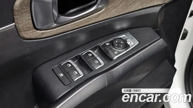 Kia Sorento 2022 — фото 18