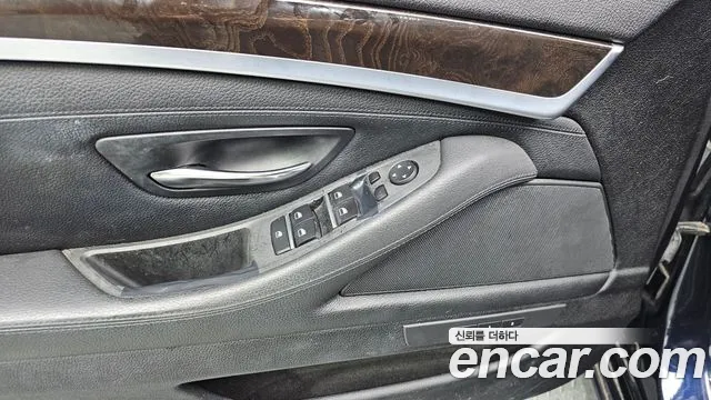 BMW 5-Series 2012 — фото 17