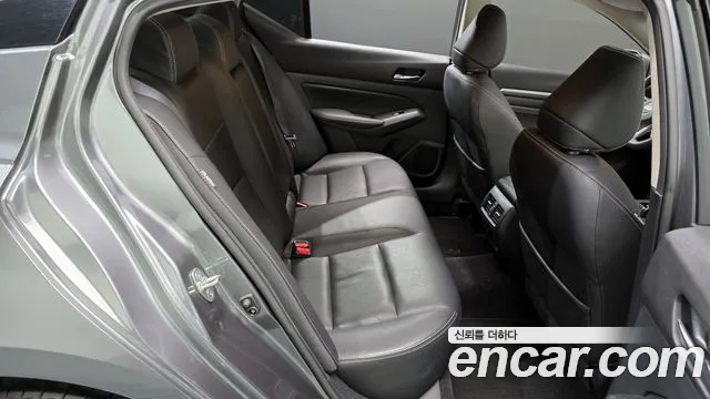 Nissan Altima 2019 — фото 12