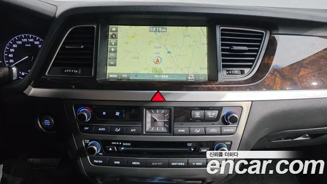 Hyundai Genesis 2015 — фото 15