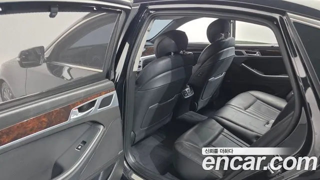 Hyundai Genesis 2015 — фото 17