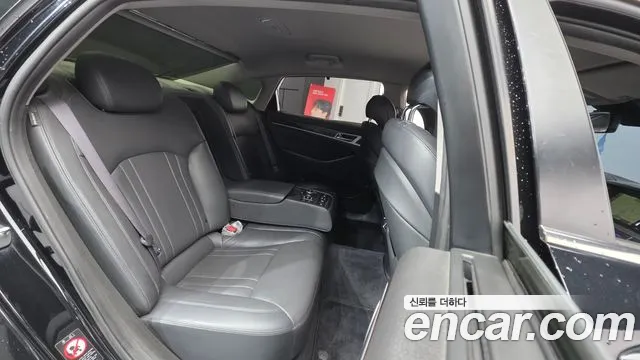 Hyundai Genesis 2015 — фото 19