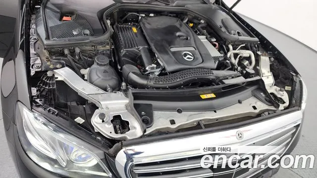 Mercedes-Benz E-Class 2019 — фото 6