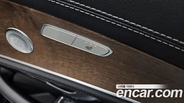Mercedes-Benz E-Class 2019 — фото 18