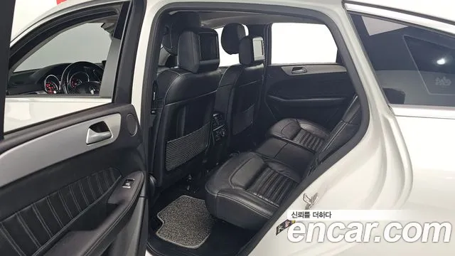 Mercedes-Benz GLE-Class 2017 — фото 12