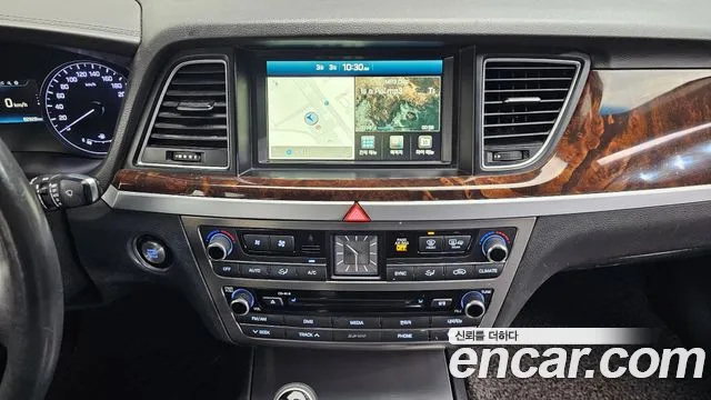 Hyundai Genesis 2016 — фото 14