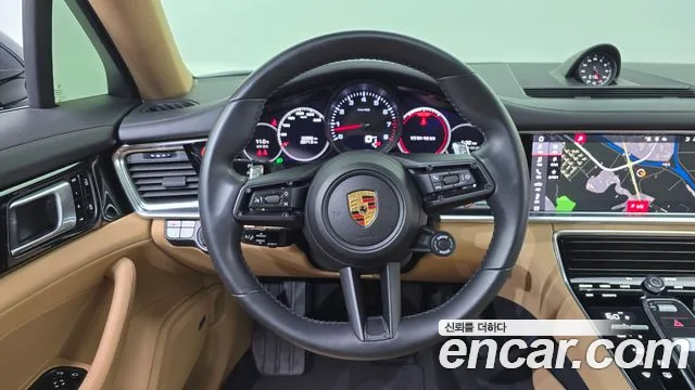 Porsche Panamera 2021 — фото 13