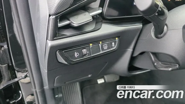 Kia Niro 2024 — фото 14