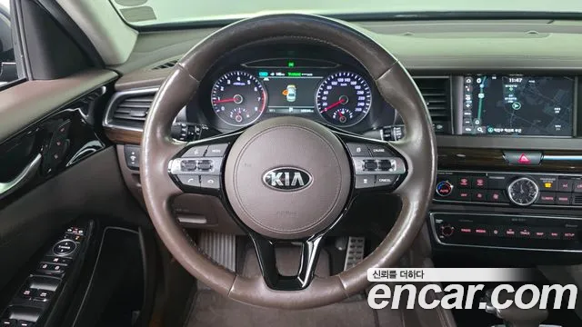 Kia K7 2019 — фото 13
