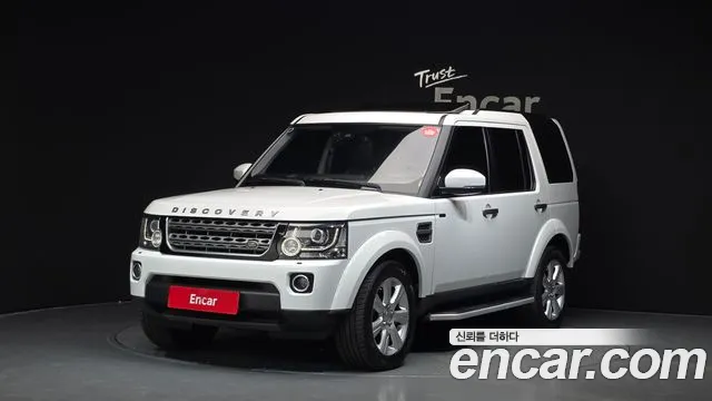 Land Rover Discovery 2016 — фото 1