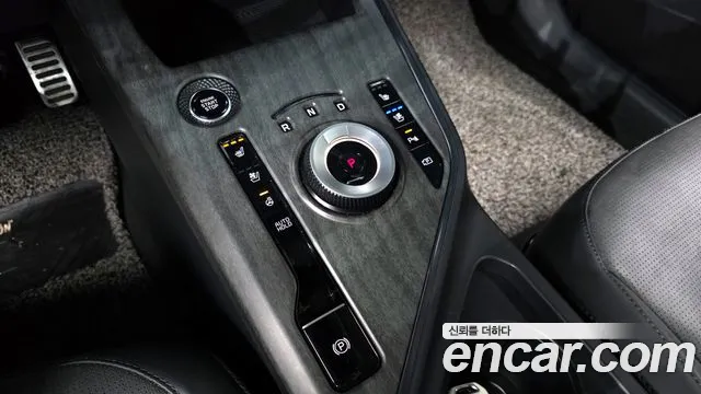 Kia Niro 2022 — фото 9