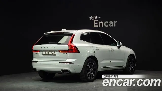 Volvo XC60 2020 — фото 2