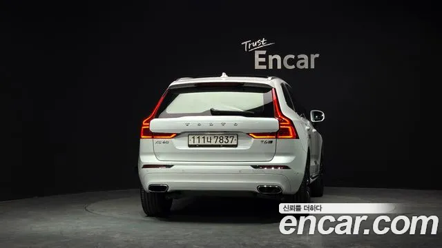 Volvo XC60 2020 — фото 4