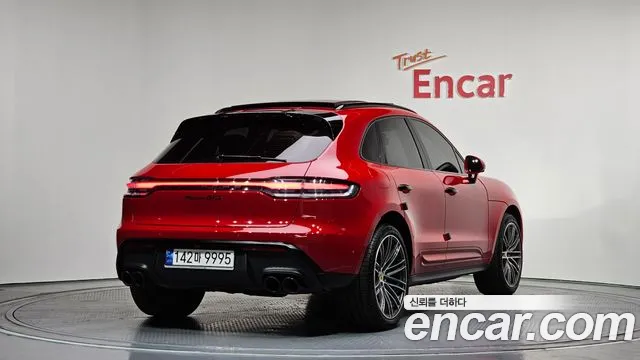 Porsche Macan 2023 — фото 2