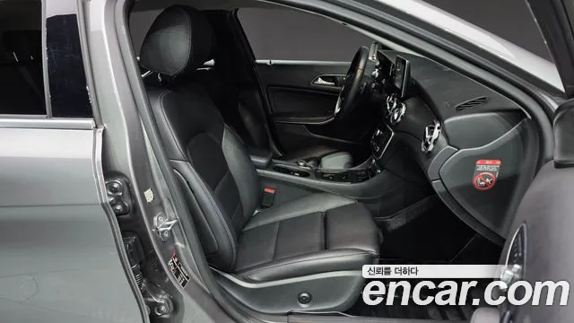 Mercedes-Benz GLA-Class 2019 — фото 10