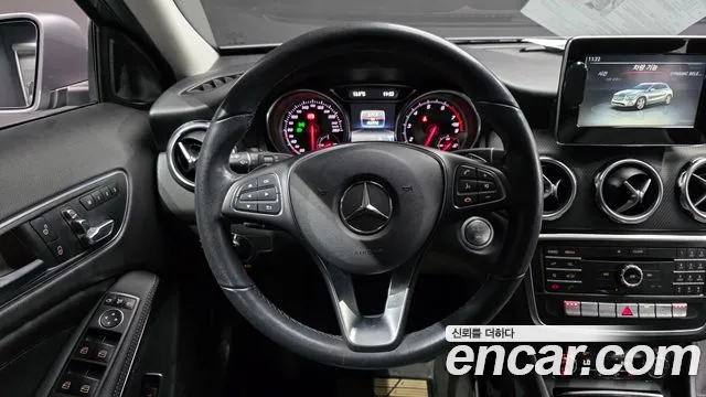 Mercedes-Benz GLA-Class 2019 — фото 13