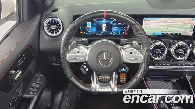 Mercedes-Benz GLB-Class 2023 — фото 13