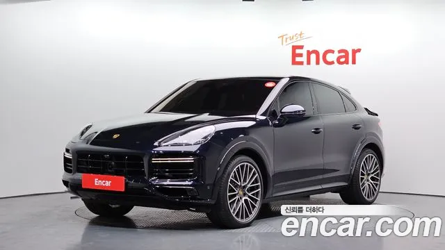 Porsche Cayenne 2021 — фото 1