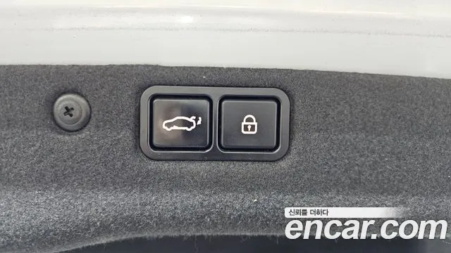 Hyundai Equus 2010 — фото 20