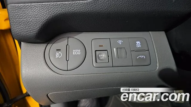 Hyundai Starex 2021 — фото 18