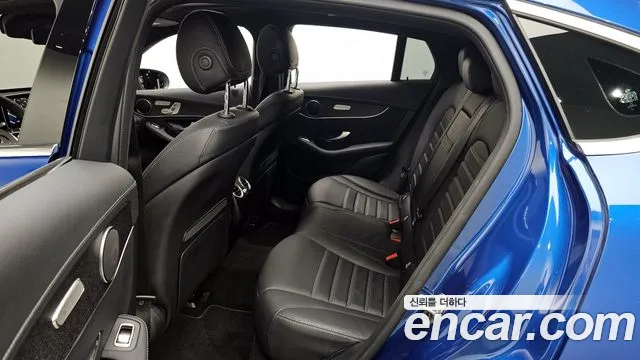 Mercedes-Benz GLC-Class 2023 — фото 11