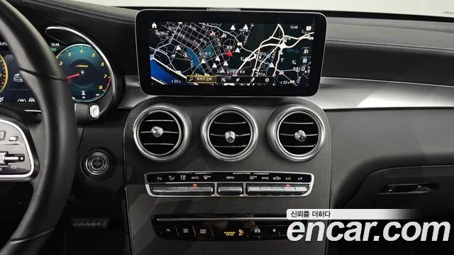 Mercedes-Benz GLC-Class 2023 — фото 13