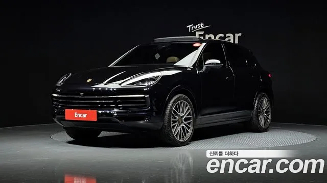 Porsche Cayenne 2021 — фото 1