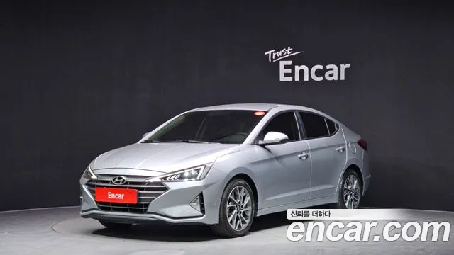 Hyundai AVANTE 2020 — фото 1