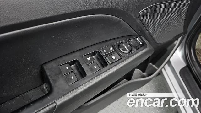 Hyundai AVANTE 2020 — фото 18