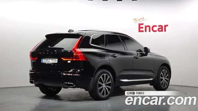 Volvo XC60 2021 — фото 2