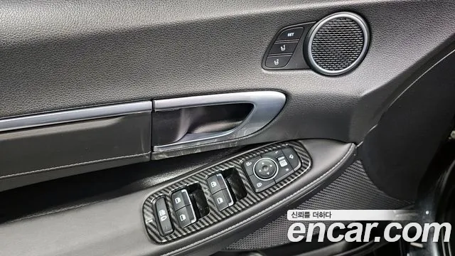 Hyundai Sonata 2021 — фото 18