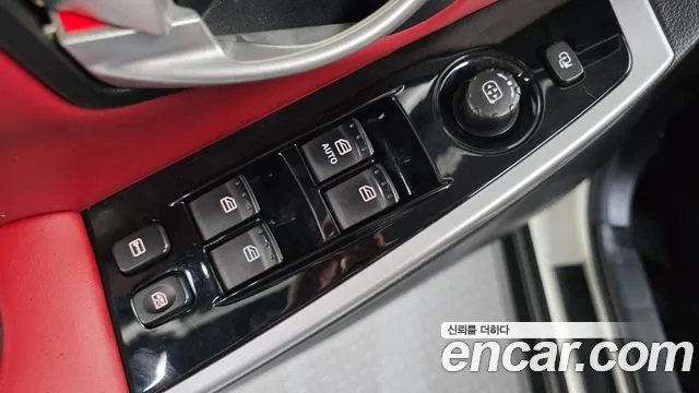 KG_Mobility_Ssangyong KORANDO 2015 — фото 12