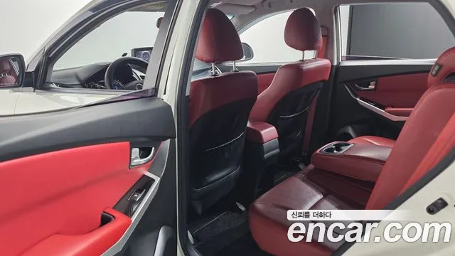 KG_Mobility_Ssangyong KORANDO 2015 — фото 18
