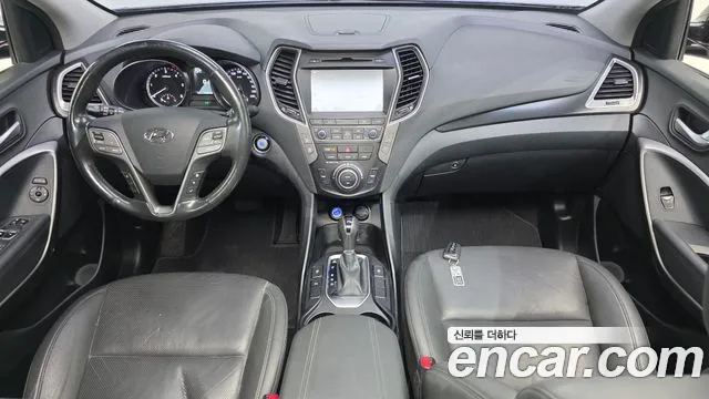 Hyundai Santafe 2017 — фото 7