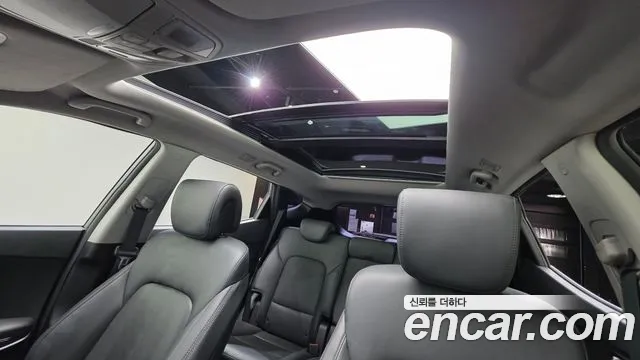 Hyundai Santafe 2017 — фото 11