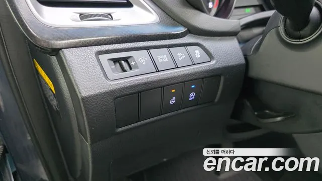 Hyundai Santafe 2017 — фото 13