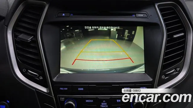 Hyundai Santafe 2017 — фото 16