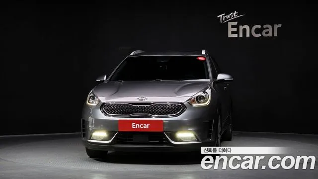 Kia Niro 2017 — фото 3