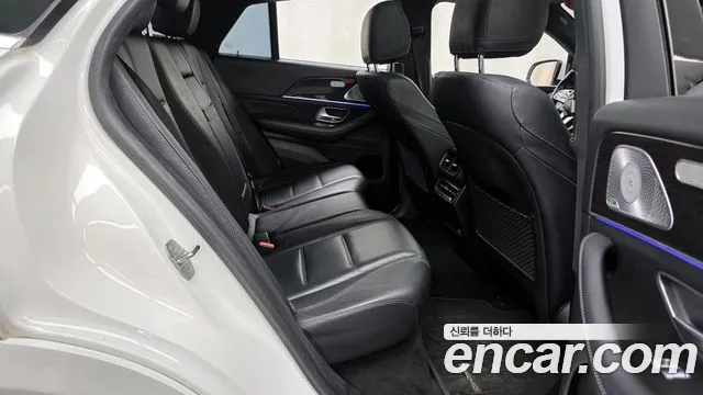 Mercedes-Benz GLE-Class 2021 — фото 12