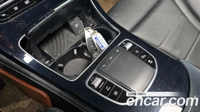 Mercedes-Benz GLC-Class 2020 — фото 16